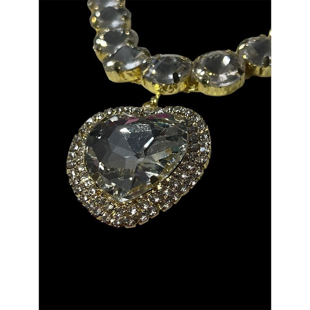 Rhinestone Heart Pendant Necklace & Earring Set​ - Picture 4 of 11